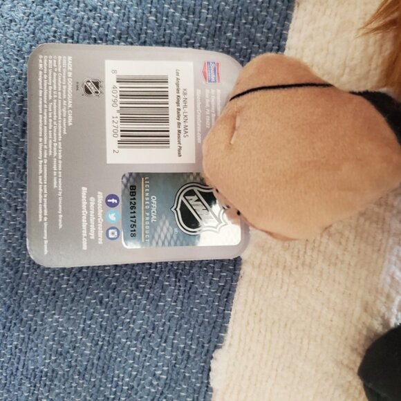 Official NHL Los Angeles Kings "Bailey" Plush Mascot 8" - Picture 6 of 7